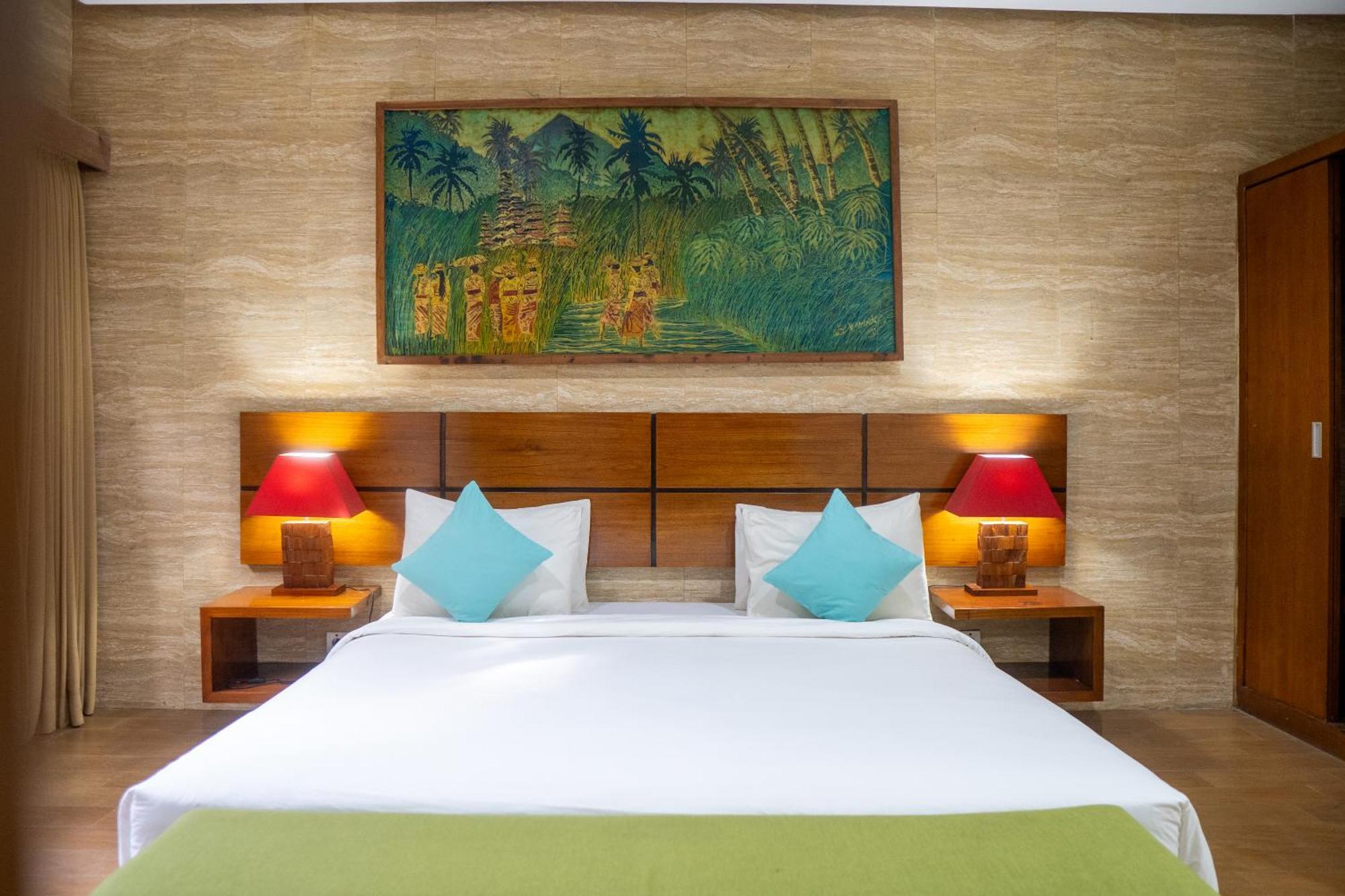 The Green Zhurga Suite Kerobokan  Exterior photo